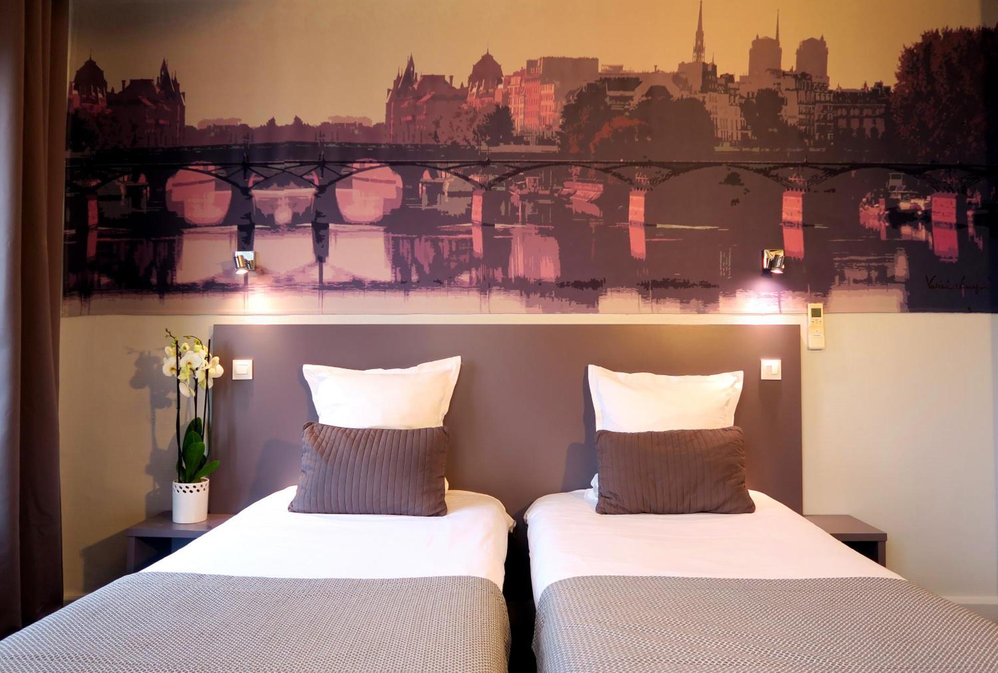Odessa Montparnasse 2*